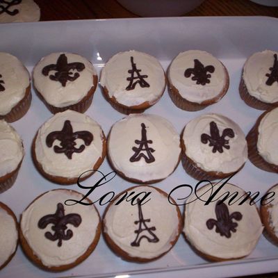 Paris Birthday Cupcakes