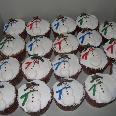 Snowman Cupcakes