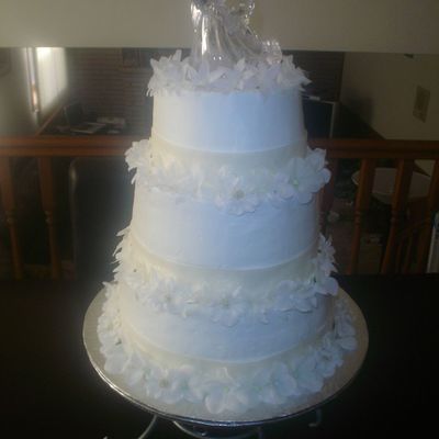 3 Tier Round With Ivory Ribbon