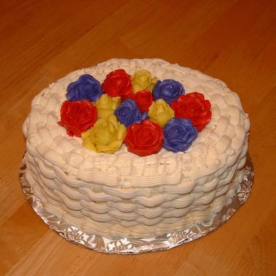 Basketweave With Flowers