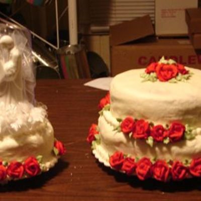 First Wedding Cake In 5 Yrs