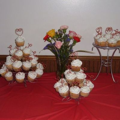 Wedidng Shower Cupcakes