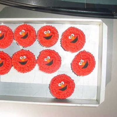 Elmo Cupckaes