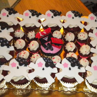 Cute Skull & Crossbones