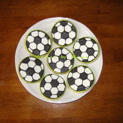 Soccer Ball Cookies