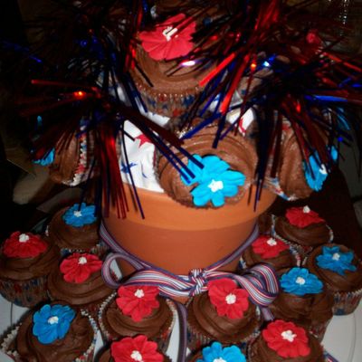 Memorial Day Cupcake Bouquet
