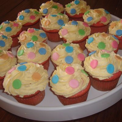 Polka Dot Cupcakes