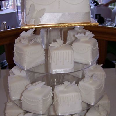 Mini Butterfly Cakes