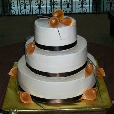 Calla Lilly Wedding Cake