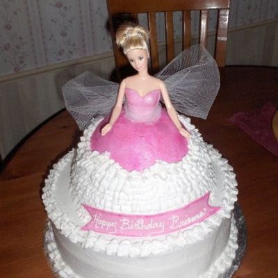 Barbie Cake