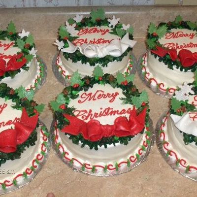 Wreath Cakes