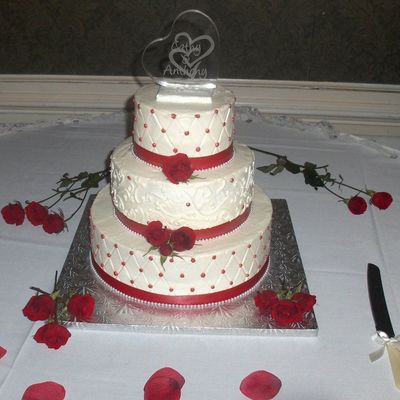 Wedding Cake With Red Accents