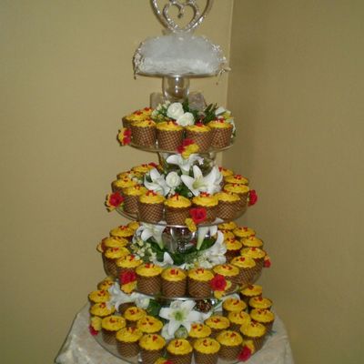 Vanilla & Chocolate Chips Cupcakes Top With Royal Icing