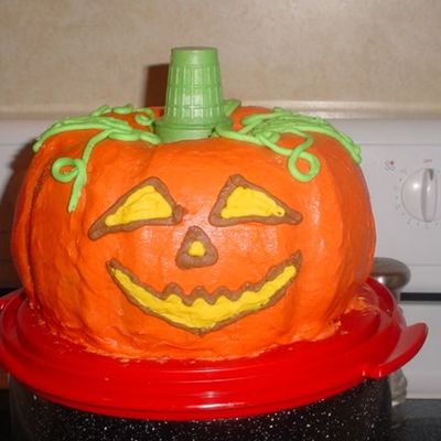 Jack-O-Lantern Cake