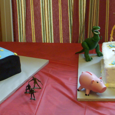 Toy Story Cakes
