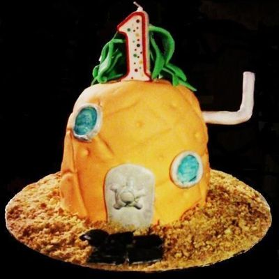 Spongebob Smash Cake