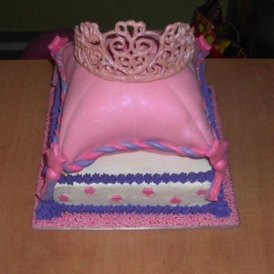 Princess Tiara Cake