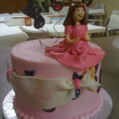 Music Lover Graduation Cake