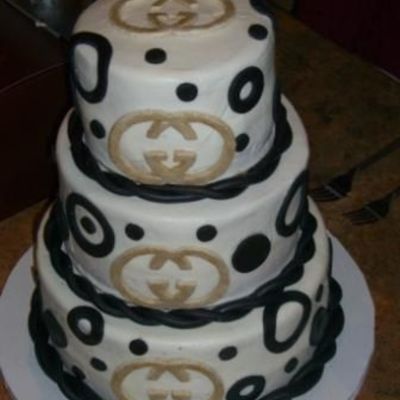 Gucci Cake