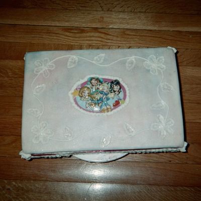 Brats Birthday Cake