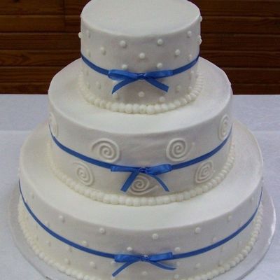 Round Wedding Cake