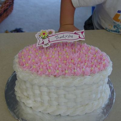 Drop Flower And Basket Weave