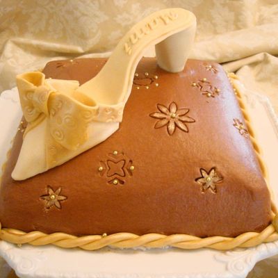 Pillow Disaster Recovery And Fondant Shoe