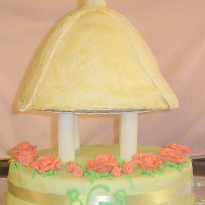 Bridal Shower Bcake