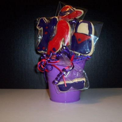 B-Day Bouquet For A Lady In The Red Hat Club