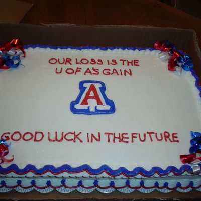U Of A Cake