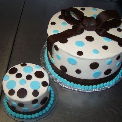 Polka Dot Cake And Mini Cake