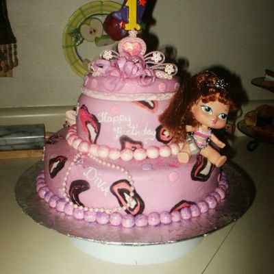 Baby Bratz B-Day Cake