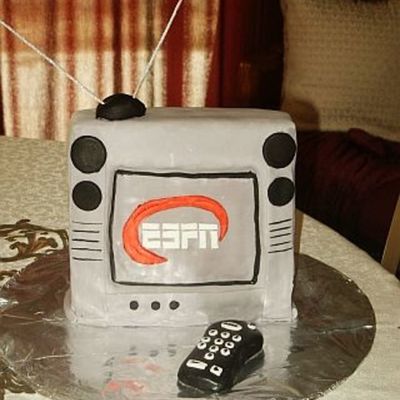 Father's Day Tv Cake