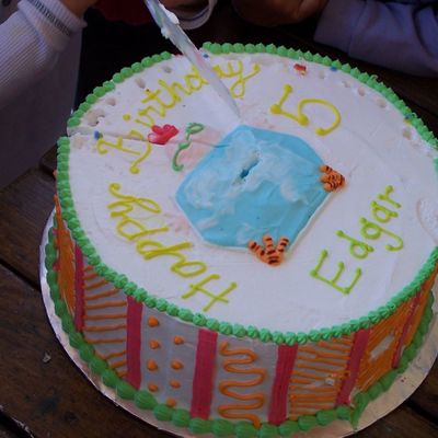 Round Chicken Little Cake