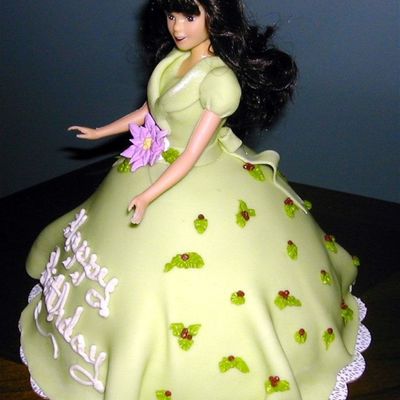 Christmas Eve Doll Cake Side View