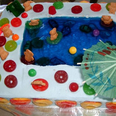 Pool Cake