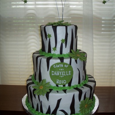 Danyelle's Grad Cake