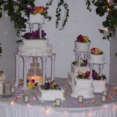 Square/round Cake With Fondant Diamond Shapes & Ruffles