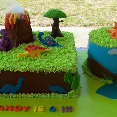 Dinosaur Cake .