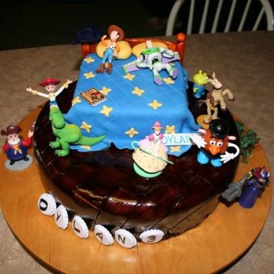 Toy Story-Andy's Room Cake