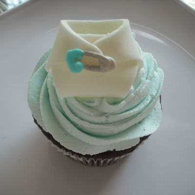 Baby Shower Diaper Cupcakes