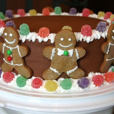 Christmas Cake With Gingerbread Men & Gumdrops