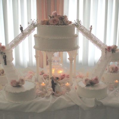 2 Many Cakes With The Fountain And Stairs