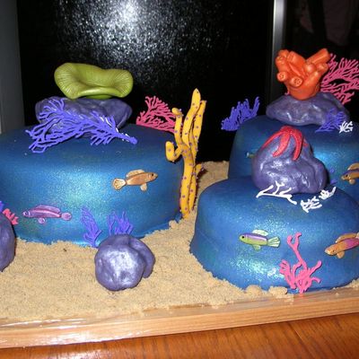 Saltwater Aquarium Cake