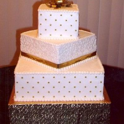 Square Wedding Cake With Gold Accents