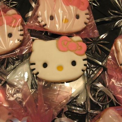 Hello Kitty Cookies
