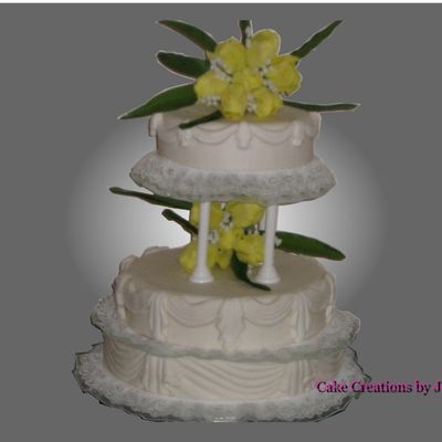 Tiered Fondant Swags With Tulips