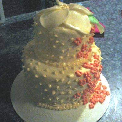 Off White Dogwood Flower Cake