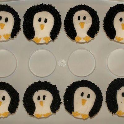 Penguin Cupcakes!
