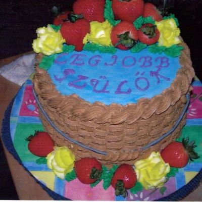 Ice Cream Basket Of Strawberries